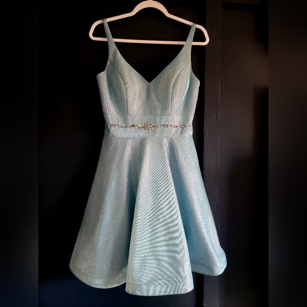 Ellie Wilde Mon Cheri‎ Sleeveless Beaded Fit & Flare A-line Glitter Mini Dress 8